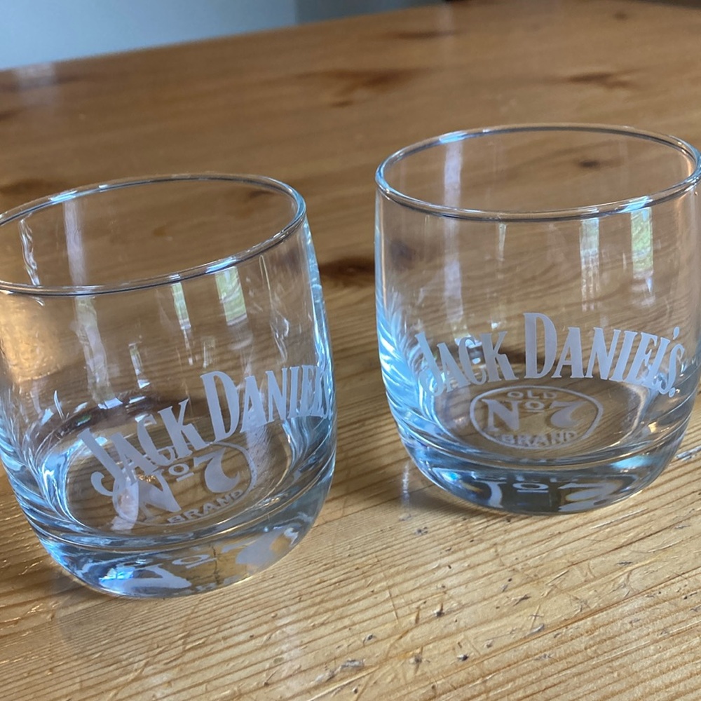 Jack Daniels Whiskey Glass Old No. 7 Brand Clear Rocks Round Set of 2